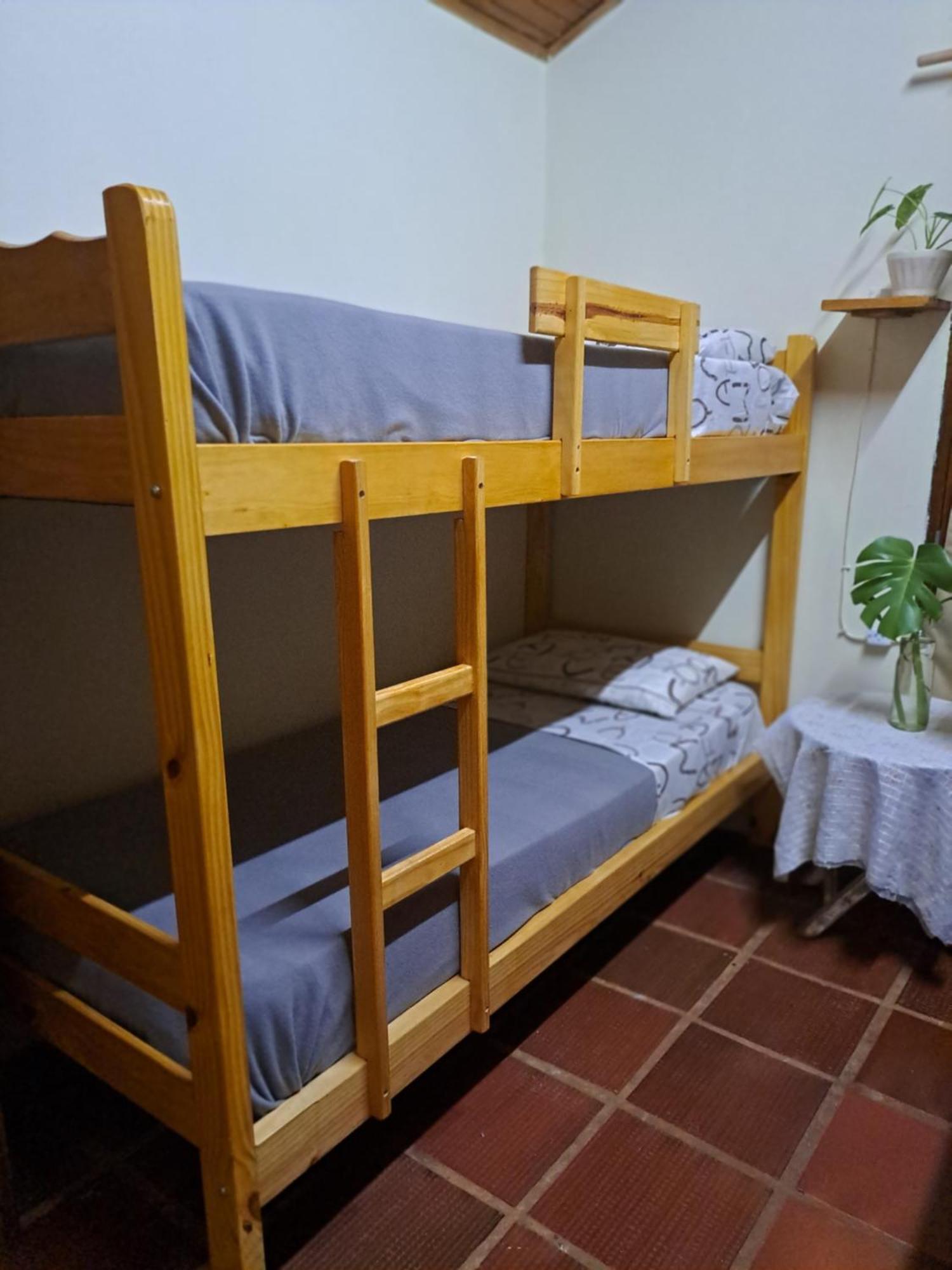 Bungalow Hostel Iguazu Puerto Iguazu Ngoại thất bức ảnh