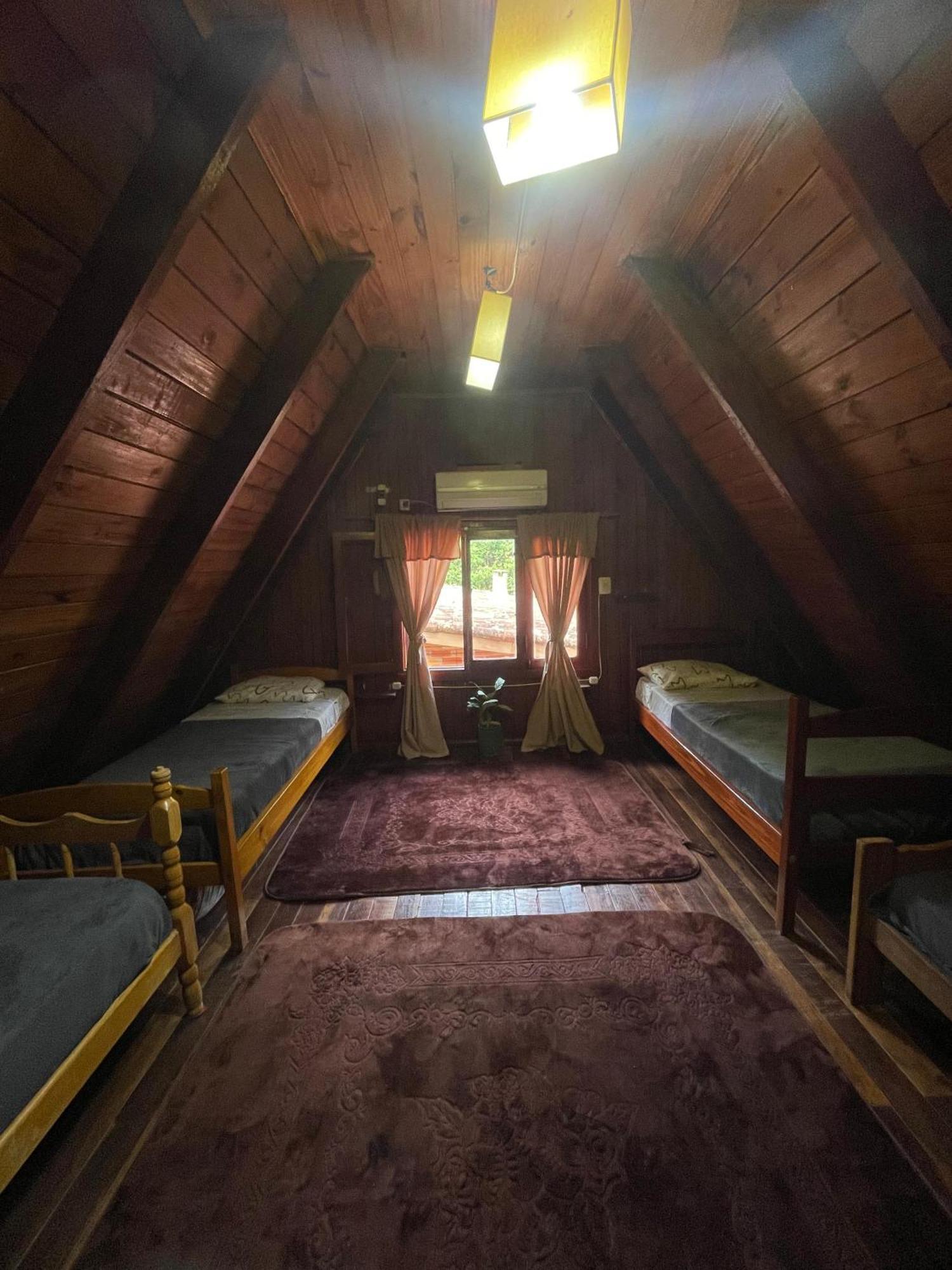 Bungalow Hostel Iguazu Puerto Iguazu Ngoại thất bức ảnh